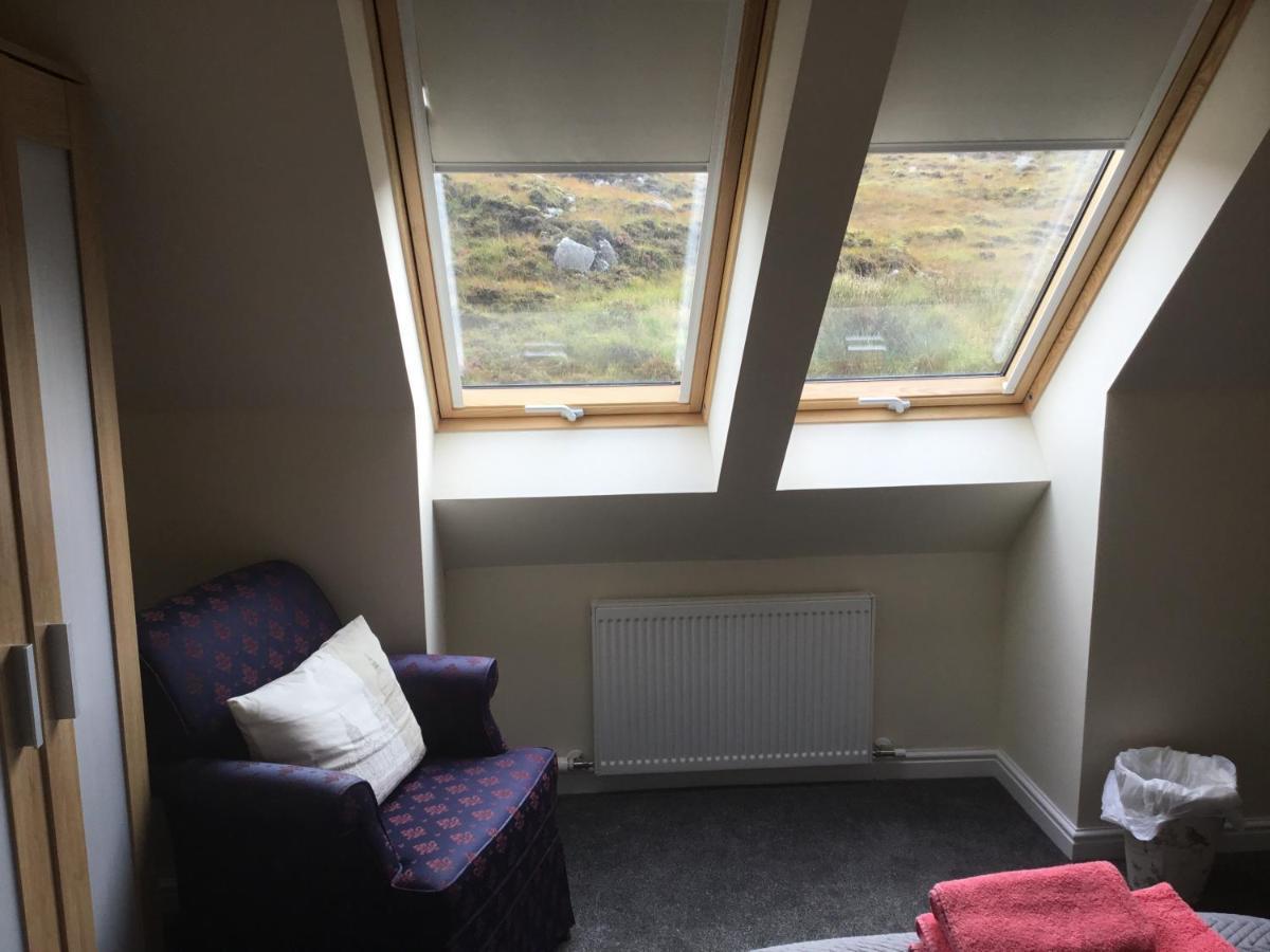 Bed and Breakfast Rhenetra Arisaig Esterno foto